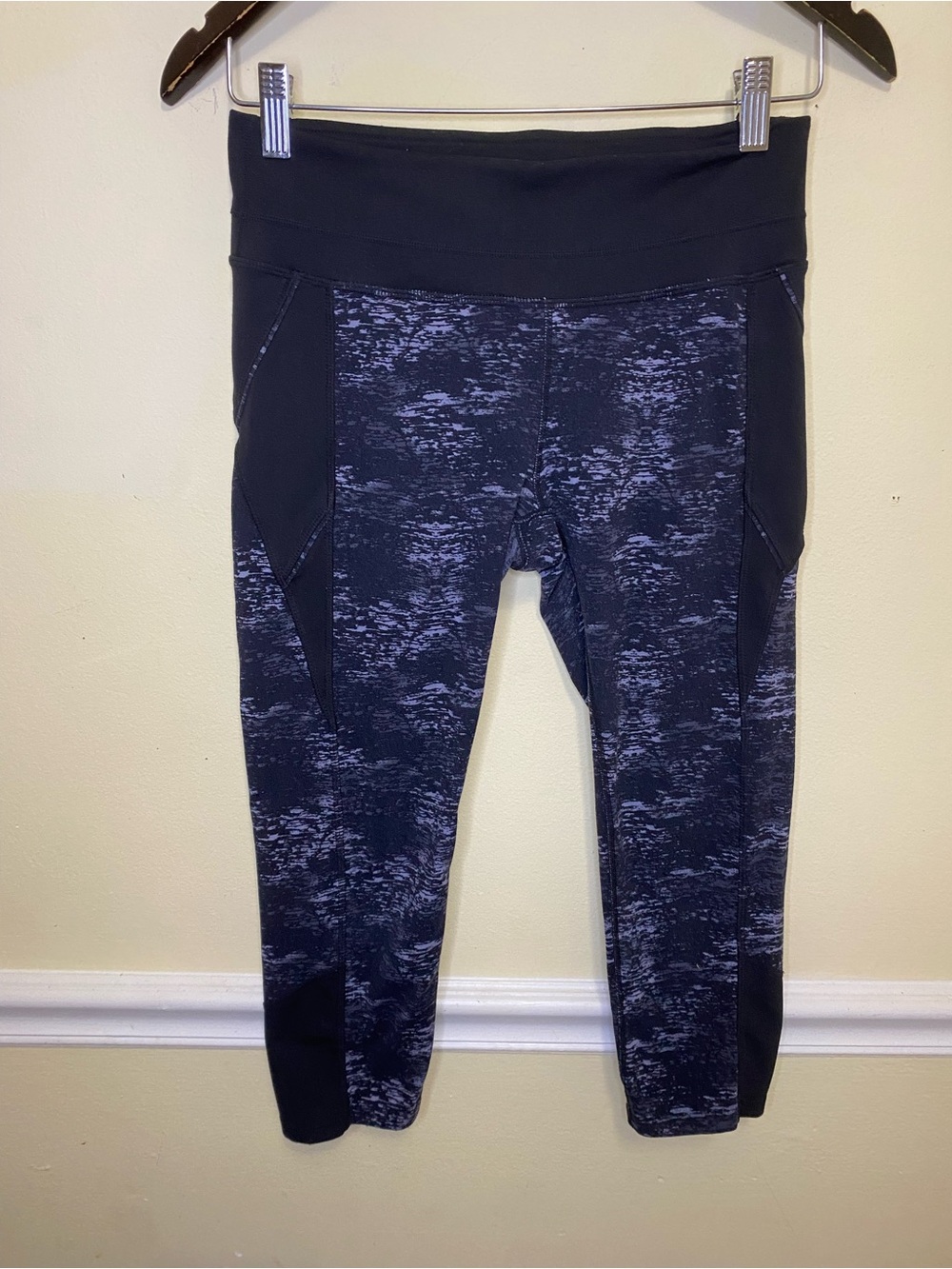 Womens ATHLETA leggings Size S